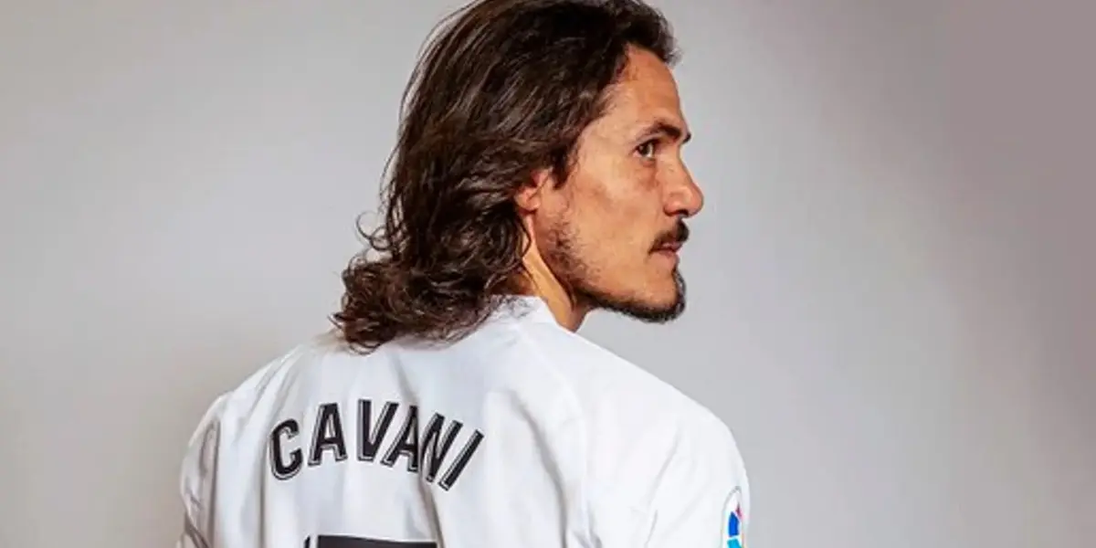 Edinson Cavani estaría cada vez más cerca de llegar a Boca Juniors.