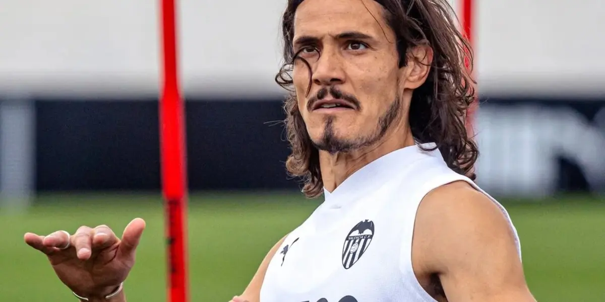 Edinson Cavani llegaría a Boca Juniors en los próximos días por este motivo.