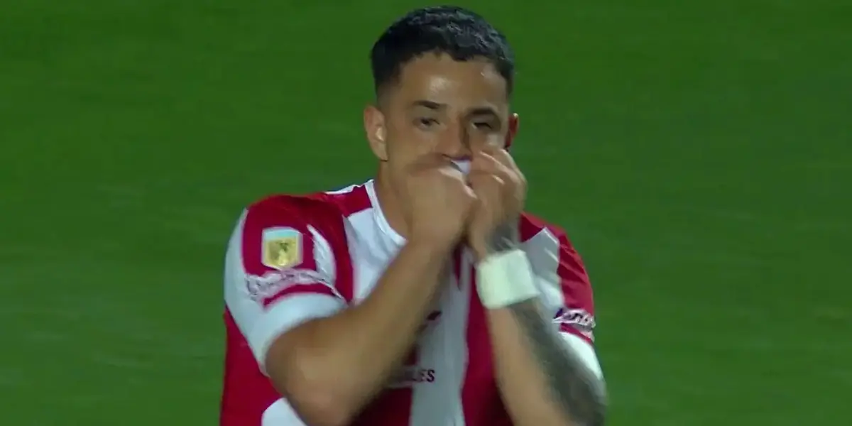 El ‘Torito’ besó el escudo de Unión en su debut y ahora contó por qué lo hizo.