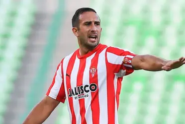 En las últimas horas se generó el rumor sobre un posible regreso de Carlos Izquierdoz al fútbol argentino.