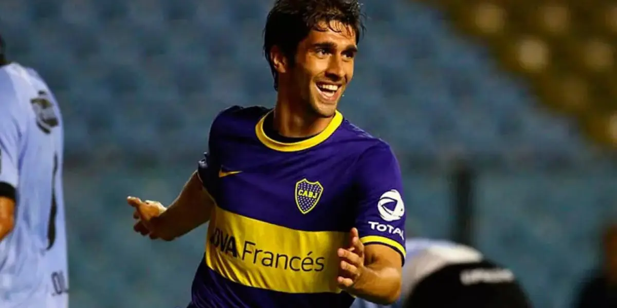 Juan Folín con la camiseta de Boca.