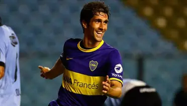 Juan Folín con la camiseta de Boca.