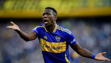 Luis Advíncula (FOTO: Getty Images)