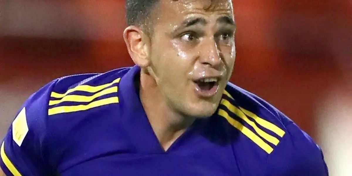 Mientras en el plantel azul y oro buscan renovarle los contratos a Toto Salvio e Izquierdoz, el futbolista estiró su vínculo con el Xeneize.