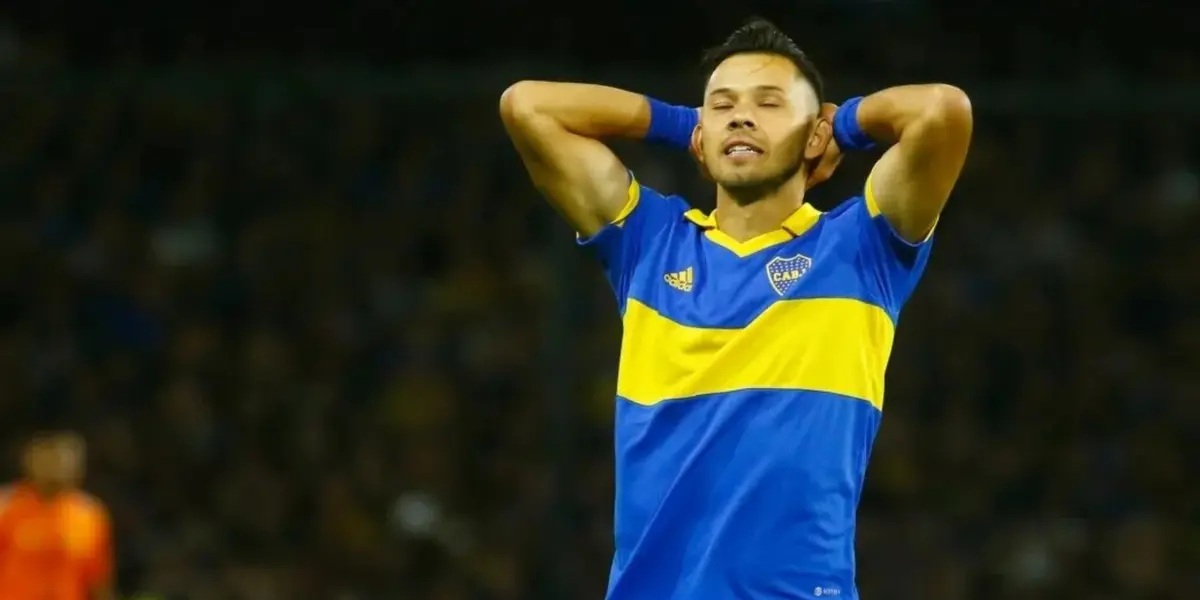 Óscar Romero es presentado en su nuevo club.