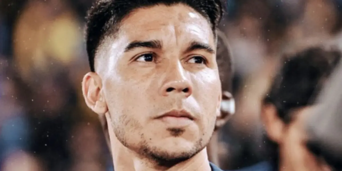 Pol Fernández con la camiseta de Boca.