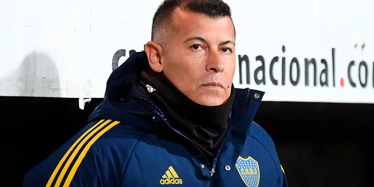 Jorge Almirón finalmente dio conferencia de prensa tras la goleada contra Godoy Cruz y reveló quién fue el culpable de la derrota.